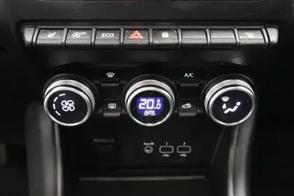 Photo 23 Renault Captur  TCe 130 FAP