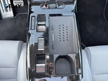 Photo 17 Citroën C5 aircross  Hybride Rechargeable 195 e-EAT7