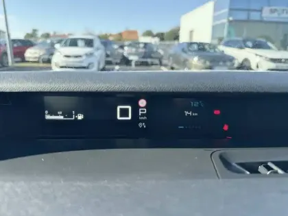 Photo 9 Citroën C3  Hybride 110 ch e-DCS6