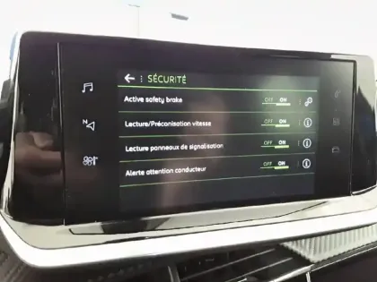 Photo 19 Peugeot 2008 Gén. II Ph1 NG Allure Pack 5