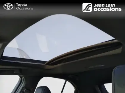 Photo 18 Lexus UX  250h 2WD