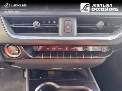 Photo 13 Lexus UX  250h 4WD