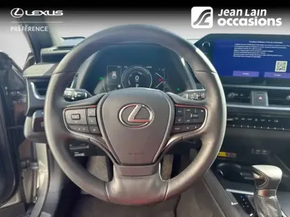 Photo 11 Lexus UX  250h 4WD