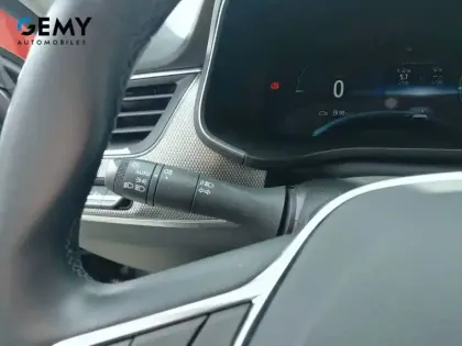 Photo 19 Renault Arkana Gén. I (LJL) Ph1 NG Techno 5