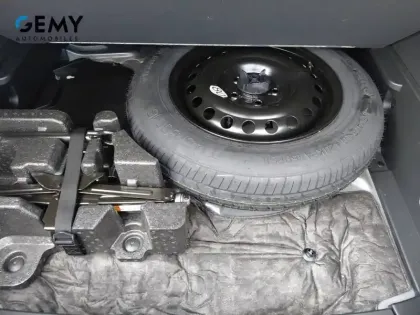 Photo 12 Renault Arkana Gén. I (LJL) Ph1 NG Techno 5