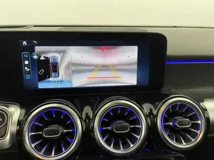 Photo 26 Mercedes GLB  200 d 8G-DCT