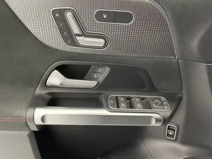 Photo 61 Mercedes Classe B EQB 350 4Matic