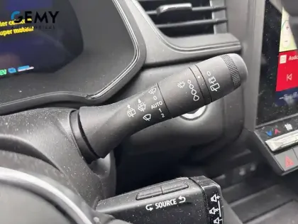 Photo 18 Renault Symbioz  E-Tech full hybrid 145