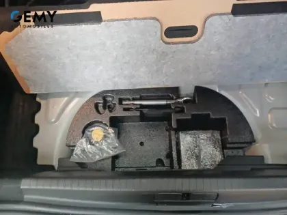 Photo 16 Peugeot 208  Electrique 50 kWh 136ch