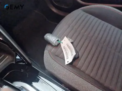 Photo 15 Peugeot 208  Electrique 50 kWh 136ch