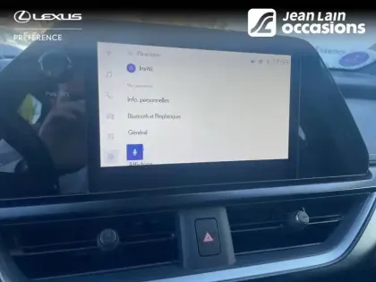 Photo 14 Lexus UX  250h 2WD