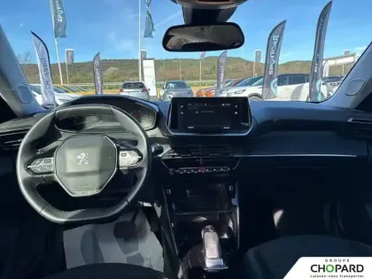 Photo 33 Peugeot 2008  Electrique 136 ch