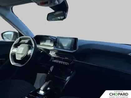 Photo 49 Peugeot 2008  Electrique 136 ch