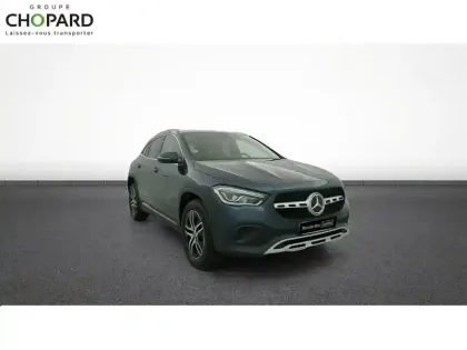 Photo 11 Mercedes GLA  250 e 8G-DCT