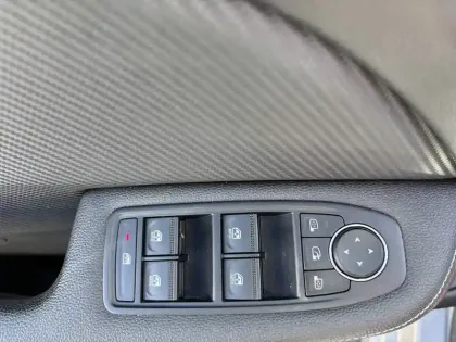 Photo 23 Renault Clio  E-Tech 140 - 21N