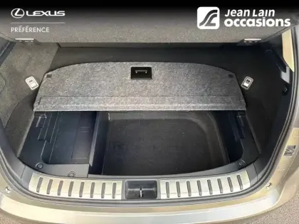 Photo 20 Lexus Nx  300h 2WD E-CVT
