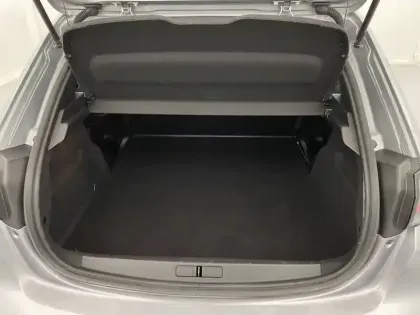 Photo 37 Peugeot 208  BLUEHDI 100 S&S BVM6