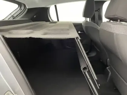 Photo 39 Peugeot 208  BLUEHDI 100 S&S BVM6