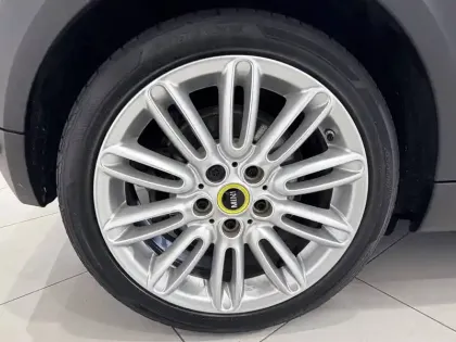 Photo 15 Mini Mini Hatch 3 Portes Cooper SE 184 ch