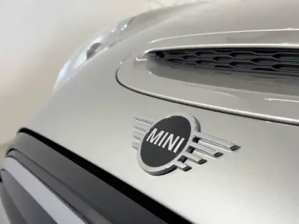 Photo 13 Mini Mini Hatch 3 Portes Cooper SE 184 ch