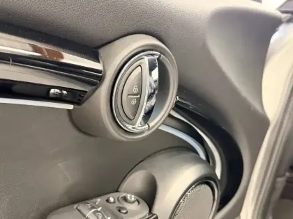 Photo 20 Mini Mini Hatch 3 Portes Cooper SE 184 ch