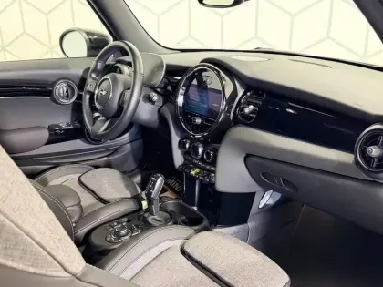 Photo 25 Mini Mini Hatch 3 Portes Cooper SE 184 ch