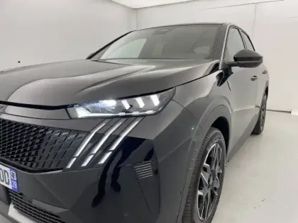 Photo 55 Peugeot 3008  Hybrid 136 e-DCS6