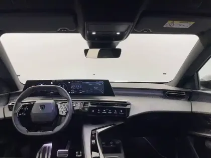 Photo 61 Peugeot 3008  Hybrid 136 e-DCS6