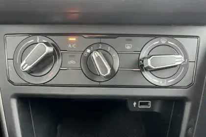 Photo 22 Volkswagen Polo  1.0 65 S&S BVM5