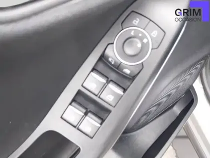 Photo 22 Ford Puma  1.0 Flexifuel 125 ch mHEV S&S BVM6