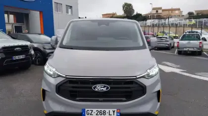 Photo 17 Ford Transit  CUSTOM CA 320 L2H1 2.0 ECOBLUE 136 CH BVA8 4X4