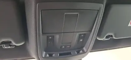 Photo 34 Peugeot 5008  Hybrid 145 e-DCS6