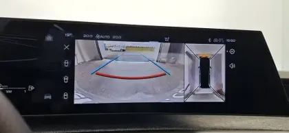 Photo 13 Peugeot 5008  Hybrid 145 e-DCS6