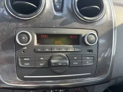 Photo 32 Dacia Sandero  SCe 75