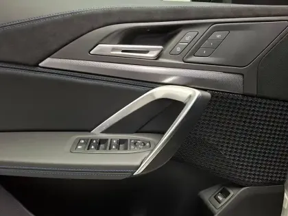 Photo 36 BMW X1  xDrive 25e 245ch DKG7