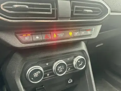 Photo 20 Dacia Jogger  TCe 110 7 places