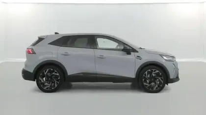 Photo 90 Renault Symbioz  E-Tech full hybrid 145