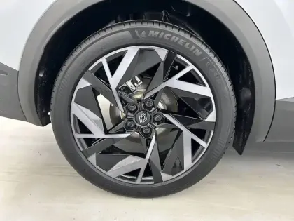 Photo 106 Renault Symbioz  E-Tech full hybrid 145