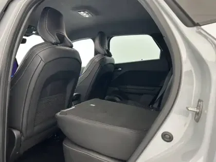 Photo 113 Renault Symbioz  E-Tech full hybrid 145