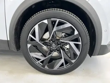 Photo 105 Renault Symbioz  E-Tech full hybrid 145