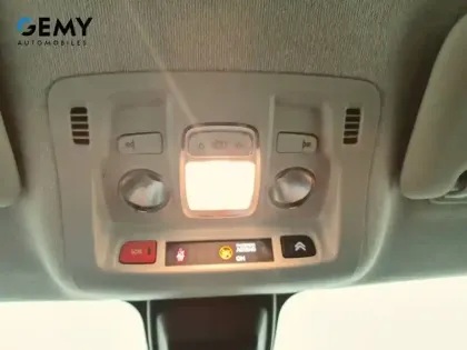 Photo 13 Citroën C3 Gén. III Ph2 Shine Business 5