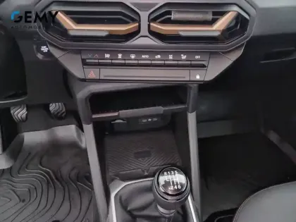 Photo 13 Dacia Duster  Mild Hybrid 130