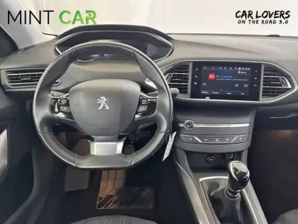 Photo 10 Peugeot 308  SW BlueHDi 130ch S&S BVM6