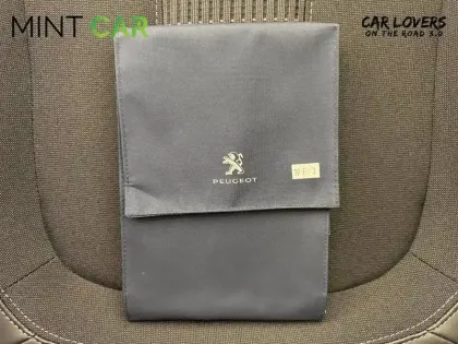 Photo 28 Peugeot 308  SW BlueHDi 130ch S&S BVM6