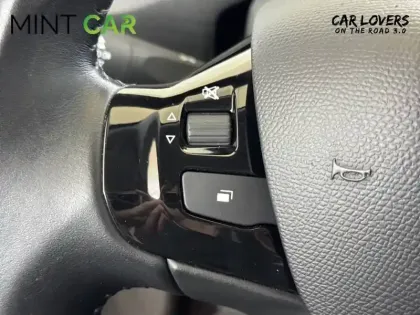 Photo 15 Peugeot 308  SW BlueHDi 130ch S&S BVM6