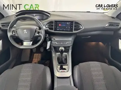 Photo 9 Peugeot 308  SW BlueHDi 130ch S&S BVM6