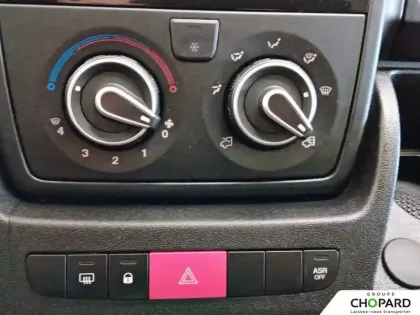 Photo 17 Peugeot Boxer  TOLE 3.3 T L2H1 BLUEHDI 140 S&S BVM6