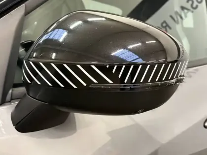 Photo 77 Nissan Juke  Hybrid 143