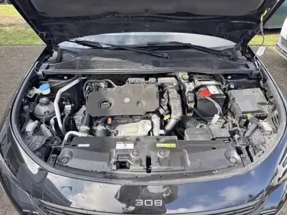Photo 6 Peugeot 308  BlueHDi 130ch S&S EAT8 Allure