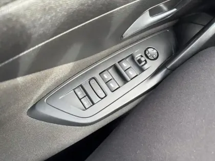 Photo 19 Peugeot 308  PureTech 110ch S&S BVM6 Active Pack